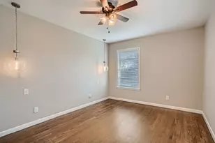 210 College St, Round Rock, TX 78664 - Photo 12