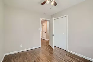 210 College St, Round Rock, TX 78664 - Photo 18