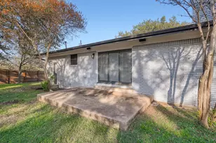 210 College St, Round Rock, TX 78664 - Photo 24
