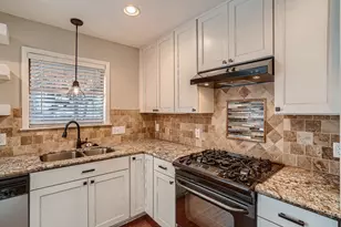 210 College St, Round Rock, TX 78664 - Photo 8