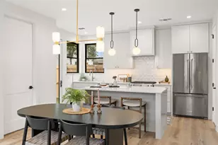 1519 Villanova Dr, Austin, TX 78757 - Photo 10