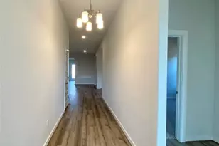 110 Joseph Hawkins Ln, Bastrop, TX 78602 - Photo 8