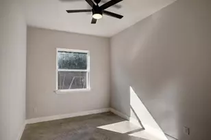 134 Pohakuloa Dr, Bastrop, TX 78602 - Photo 20