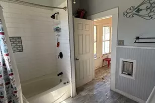 517 Giddings St, Lexington, TX 78947 - Photo 26