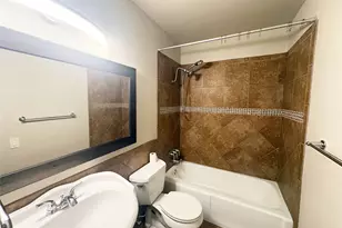 620 S 1st St, Austin, TX 78704 - Photo 16