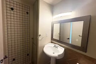 620 S 1st St, Austin, TX 78704 - Photo 20