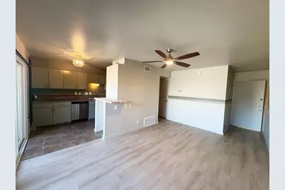 620 S 1st Street #201, Austin, TX 78704 - Photo 14