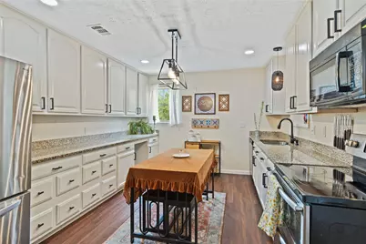 30 Pecan 2, Florence, TX 76527 - Photo 8