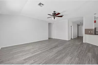 315 Waterlily Way, Hutto, TX 78634 - Photo 32