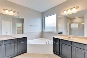 208 Norcia Loop, Liberty Hill, TX 78642 - Photo 20