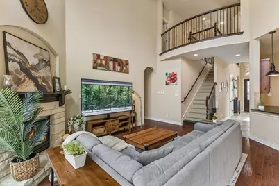 205 E Adelanta Place, Round Rock, TX 78681 - Photo 12