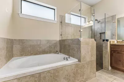 205 E Adelanta Place, Round Rock, TX 78681 - Photo 20