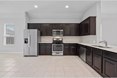 913 Centerra Hills Circle, Round Rock, TX 78665 - Photo 2