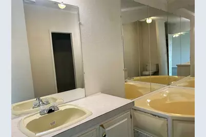 109 Appaloosa Drive, Kyle, TX 78640 - Photo 6