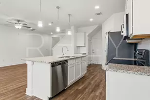11202 Gadsen Ln, Austin, TX 78754 - Photo 14