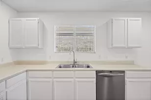 806 Calico Dr, Austin, TX 78748 - Photo 8