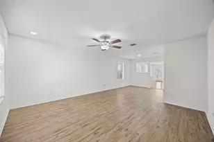 806 Calico Dr, Austin, TX 78748 - Photo 2