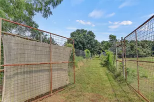18197 FM619, Elgin, TX 78621 - Photo 36