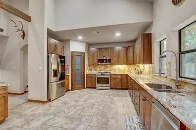 18197 Fm 619, Elgin, TX 78621 - Photo 10