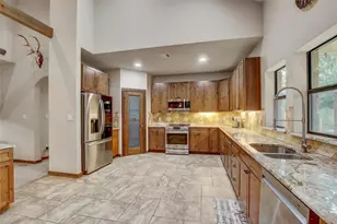 18197 FM619, Elgin, TX 78621 - Photo 10