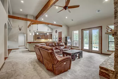 18197 Fm 619, Elgin, TX 78621 - Photo 8