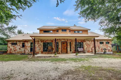 18197 Fm 619, Elgin, TX 78621 - Photo 4