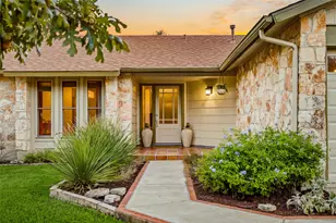3203 Western Dr, Austin, TX 78745 - Photo 2