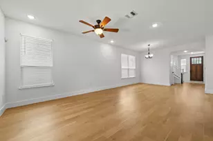 544 Ayinger Ln, Austin, TX 78728 - Photo 18