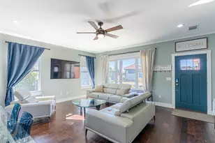 410 Summit Ridge Dr N, Point Venture, TX 78645 - Photo 4