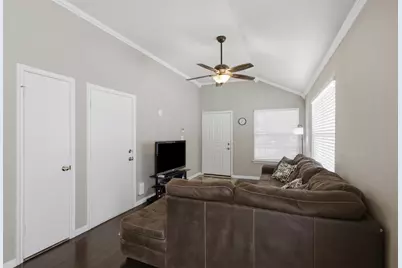 1522 Parkfield Circle, Round Rock, TX 78664 - Photo 8