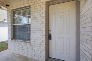 1522 Parkfield Cir, Round Rock, TX 78664 - Photo 6