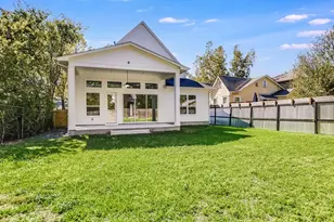 402 Zennia St, Austin, TX 78751 - Photo 22
