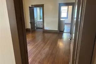610 W Odell St, Austin, TX 78752 - Photo 6