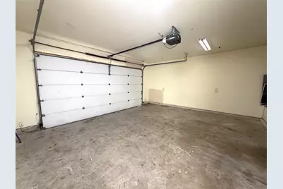 1512 S Medina Street, Lockhart, TX 78644 - Photo 16