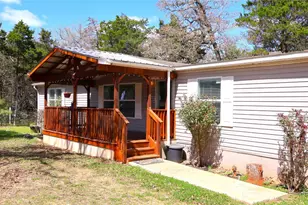 184 Arrowhead Dr, Smithville, TX 78957 - Photo 4