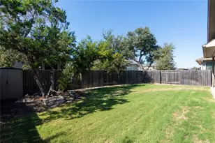 204 Serrano St, Georgetown, TX 78628 - Photo 36