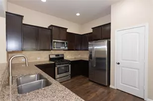 204 Serrano St, Georgetown, TX 78628 - Photo 26