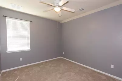 204 Serrano Street, Georgetown, TX 78628 - Photo 10