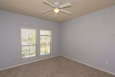 204 Serrano Street, Georgetown, TX 78628 - Photo 18