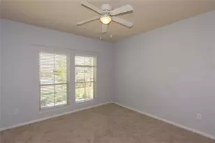 204 Serrano St, Georgetown, TX 78628 - Photo 18