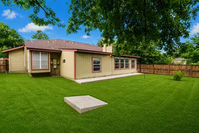 5611 Meadow Crest, Austin, TX 78744 - Photo 4