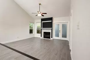 5611 Meadow Crest, Austin, TX 78744 - Photo 8