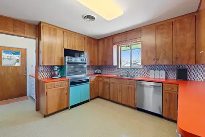 100 W Central Drive, Georgetown, TX 78628 - Photo 14