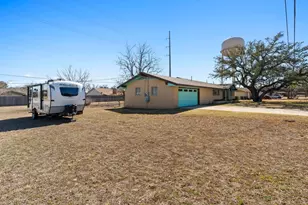 100 W Central Dr, Georgetown, TX 78628 - Photo 34