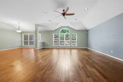 209 Monahans Drive, Georgetown, TX 78628 - Photo 10