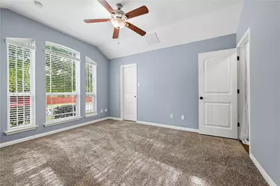 209 Monahans Drive, Georgetown, TX 78628 - Photo 4