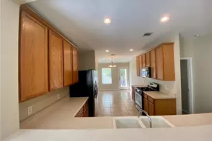 111 Salado Dr, Kyle, TX 78640 - Photo 4