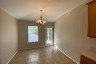 111 Salado Dr, Kyle, TX 78640 - Photo 6