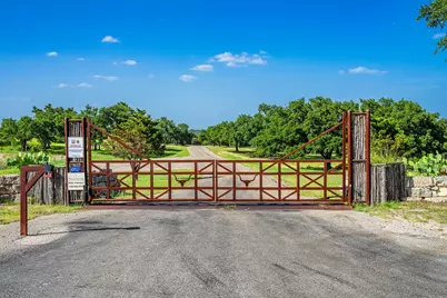 613 Cattle Creek Road, Johnson City, TX 78636 - Photo 10
