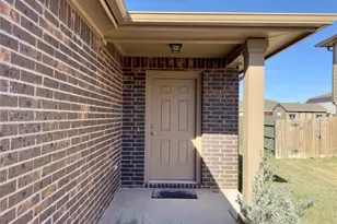 315 Wildcat Dr, Bastrop, TX 78602 - Photo 4